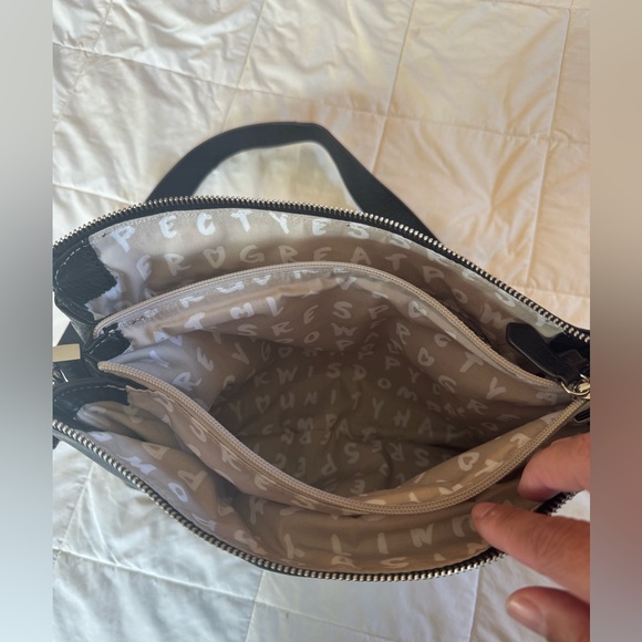 The Famous Large Crossbody - Picture 8 of 12